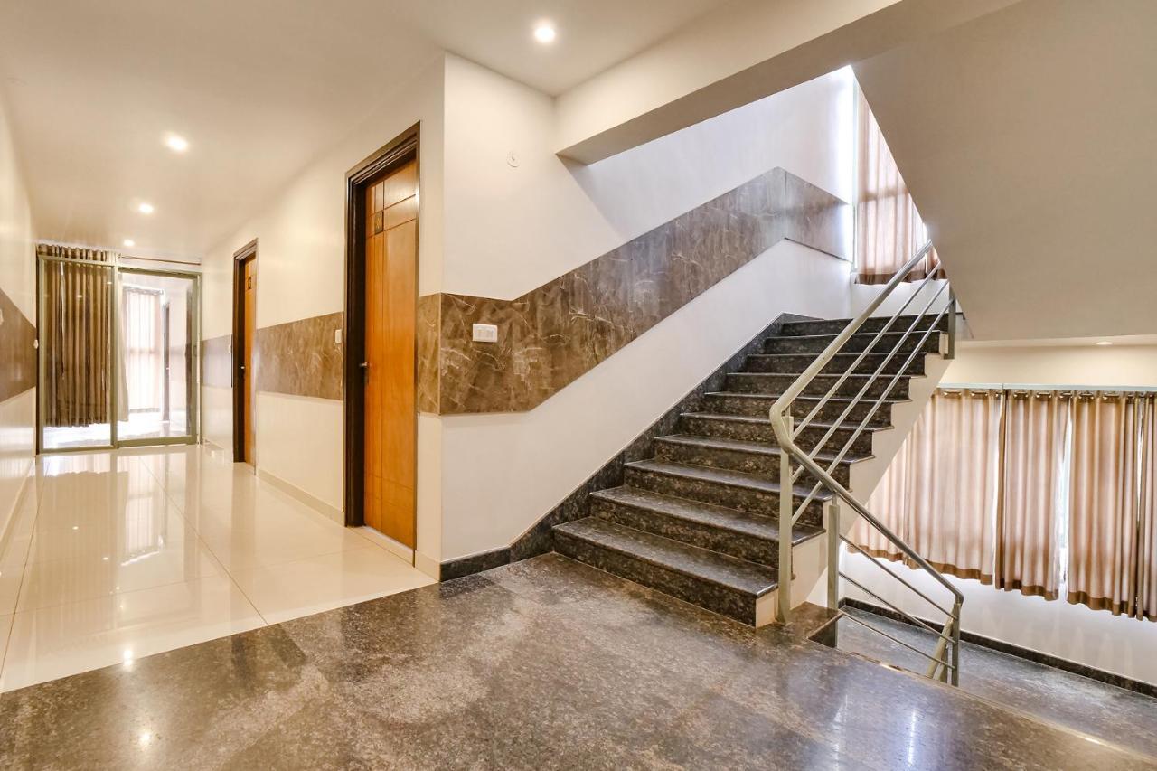 Fabexpress Krishna Suites 迈索尔 外观 照片